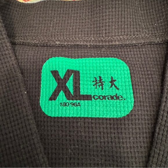 Corade Black Knit Sweater with bottle design Size XL - Picture 10 of 12